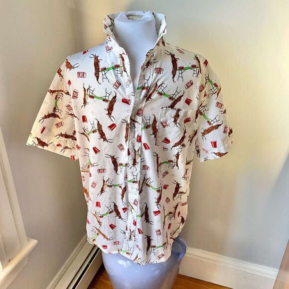 Deer Pong Christmas Buttonup!! XL - Picture 3 of 7